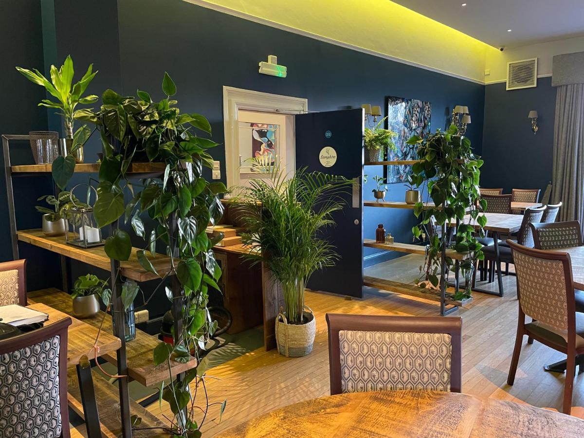 Manor Hotel Ексмут Екстериор снимка