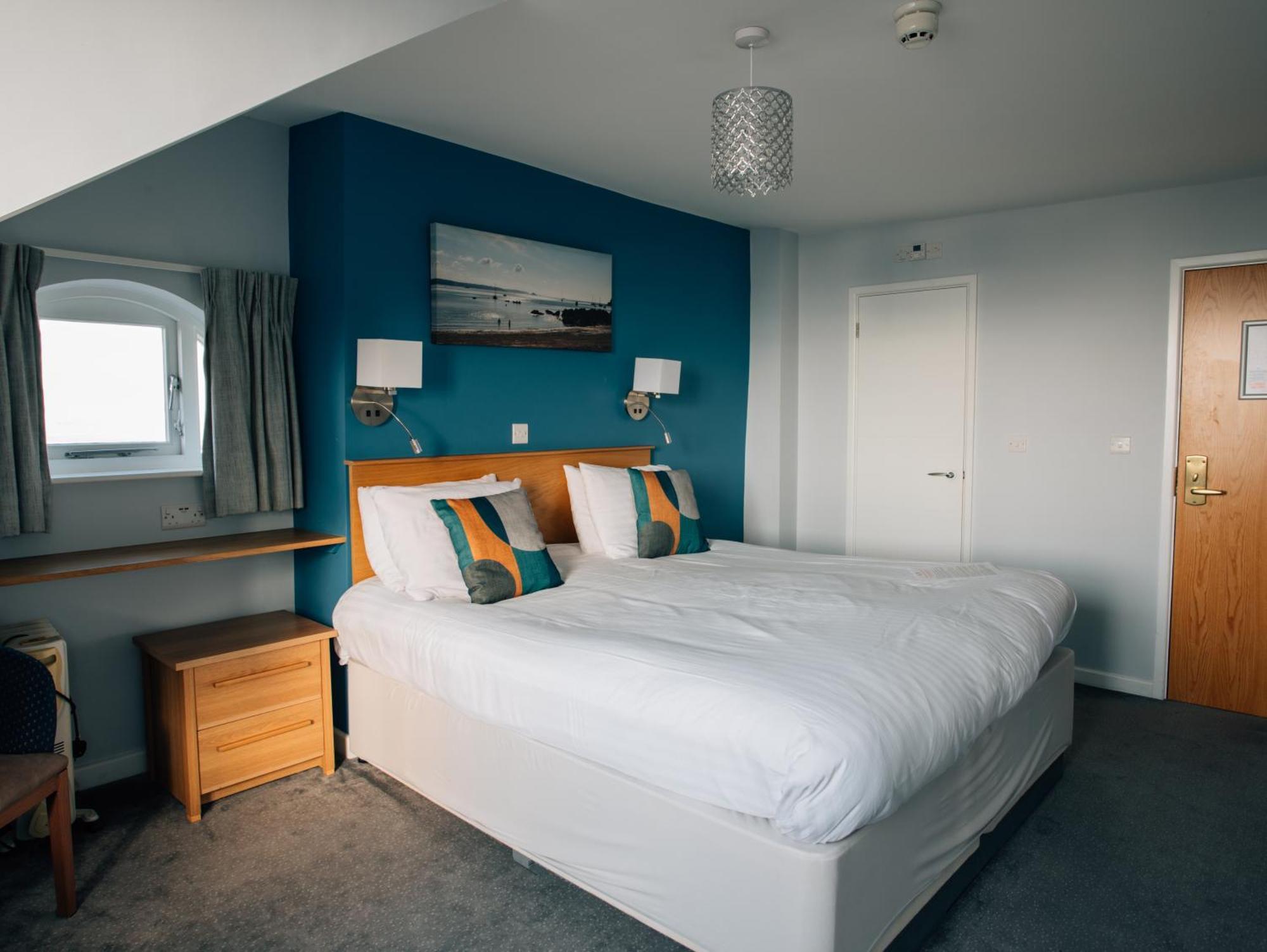 Manor Hotel Ексмут Екстериор снимка