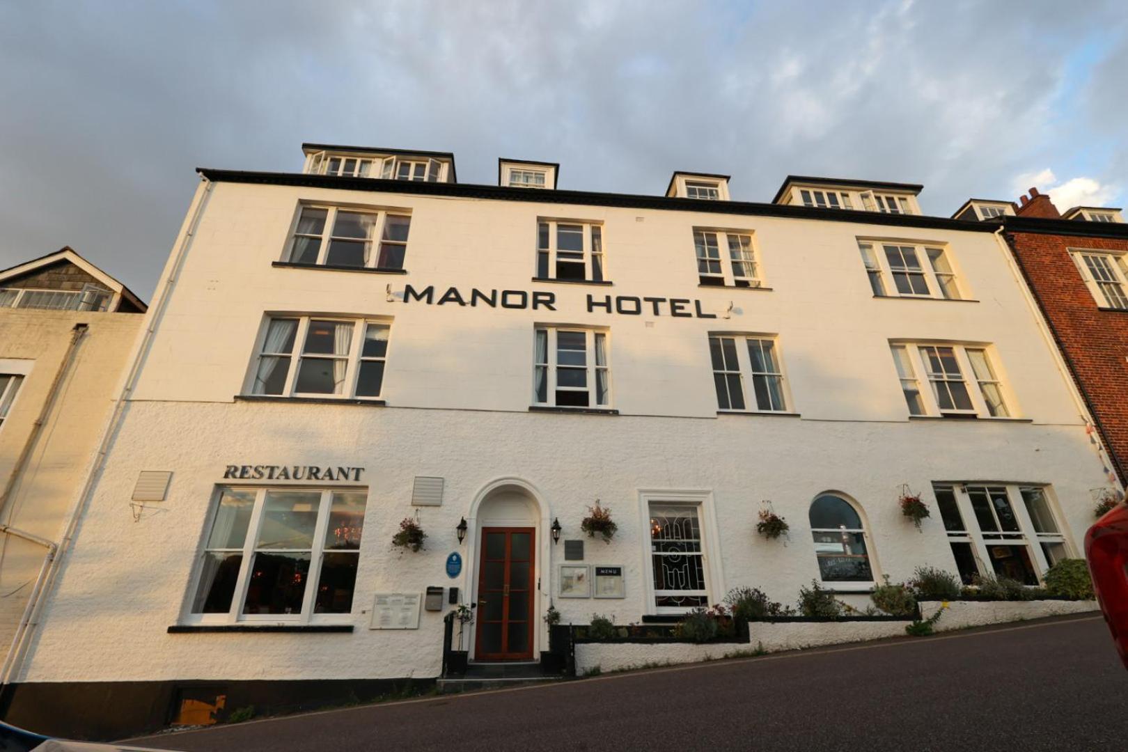 Manor Hotel Ексмут Екстериор снимка